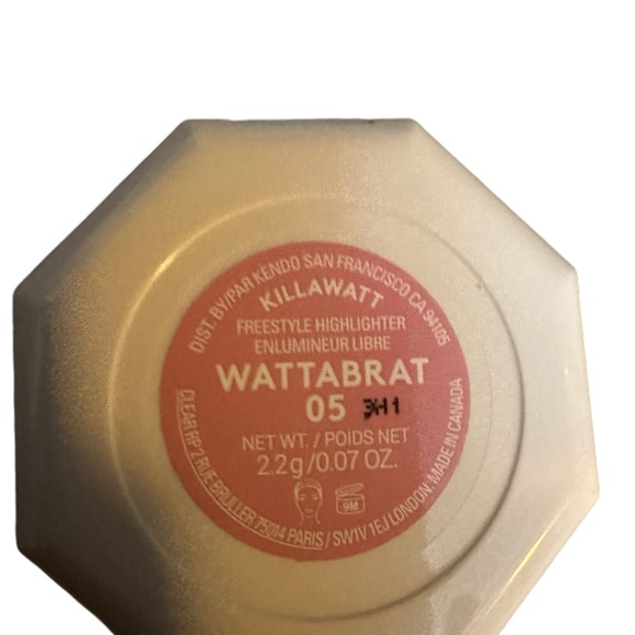 FENTY MINIS BUNDLE HIGHLIGHTER CONCEALERS & LIPSTICK and MAKE UP BAG - Picture 13 of 16